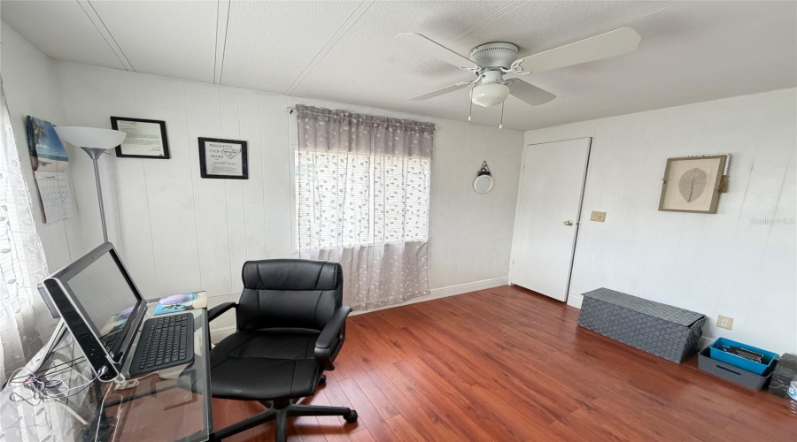 Orlando, Florida 32810, 2 Bedroom Bedrooms, ,1 Bathroombathrooms,Residential,For Sale,Denise Ave,0,Mfro6436568