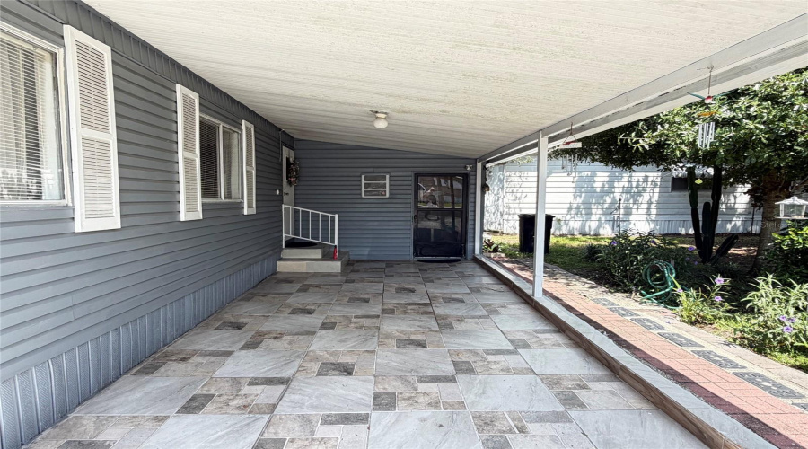 Orlando, Florida 32810, 2 Bedroom Bedrooms, ,1 Bathroombathrooms,Residential,For Sale,Denise Ave,0,Mfro6436568