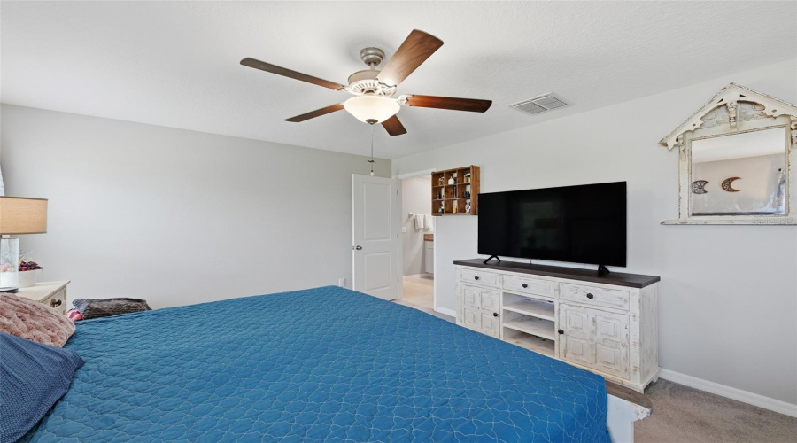 Zephyrhills, Florida 33540, 4 Bedroom Bedrooms, ,2 Bathroombathrooms,Residential,For Sale,Harvest Creek,0,Mfrtb8539521
