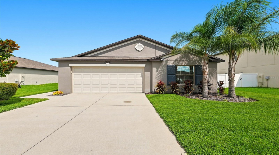Zephyrhills, Florida 33540, 4 Bedroom Bedrooms, ,2 Bathroombathrooms,Residential,For Sale,Harvest Creek,0,Mfrtb8539521