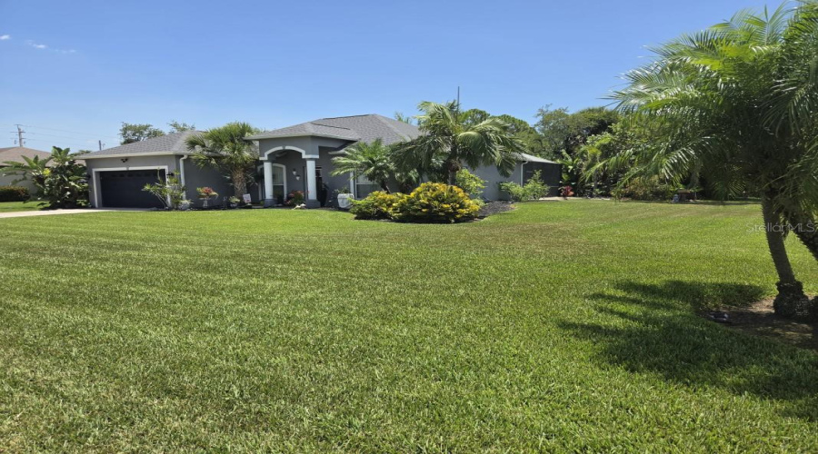 Palmetto, Florida 34221, 3 Bedroom Bedrooms, ,2 Bathroombathrooms,Residential,For Sale,21St,0,Mfra4704151