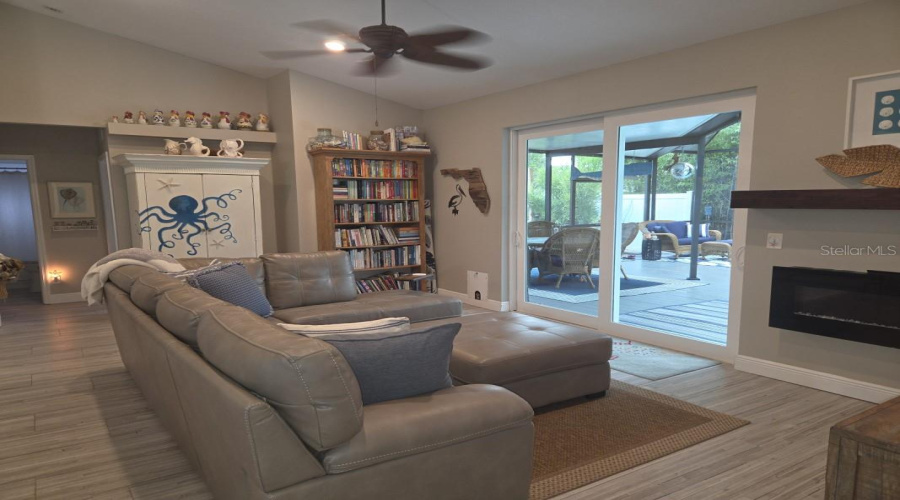 Palmetto, Florida 34221, 3 Bedroom Bedrooms, ,2 Bathroombathrooms,Residential,For Sale,21St,0,Mfra4704151