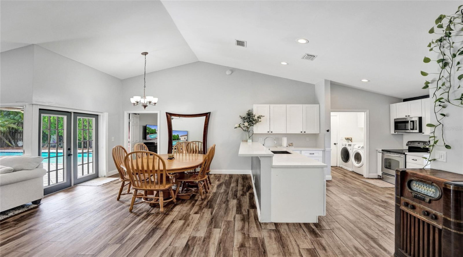 Sunrise, Florida 33326, 3 Bedroom Bedrooms, ,2 Bathroombathrooms,Residential,For Sale,149,0,Mfrns1089073