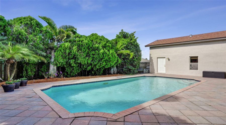 Sunrise, Florida 33326, 3 Bedroom Bedrooms, ,2 Bathroombathrooms,Residential,For Sale,149,0,Mfrns1089073