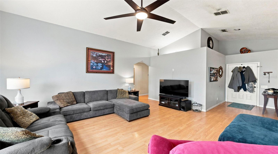 Spring Hill, Florida 34609, 3 Bedroom Bedrooms, ,2 Bathroombathrooms,Residential,For Sale,Linden,0,Mfrw7888929