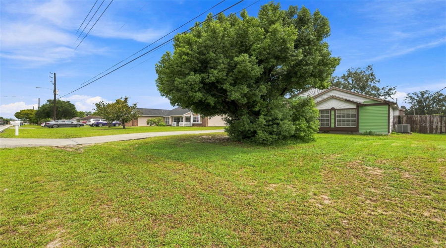 Spring Hill, Florida 34609, 3 Bedroom Bedrooms, ,2 Bathroombathrooms,Residential,For Sale,Linden,0,Mfrw7888929