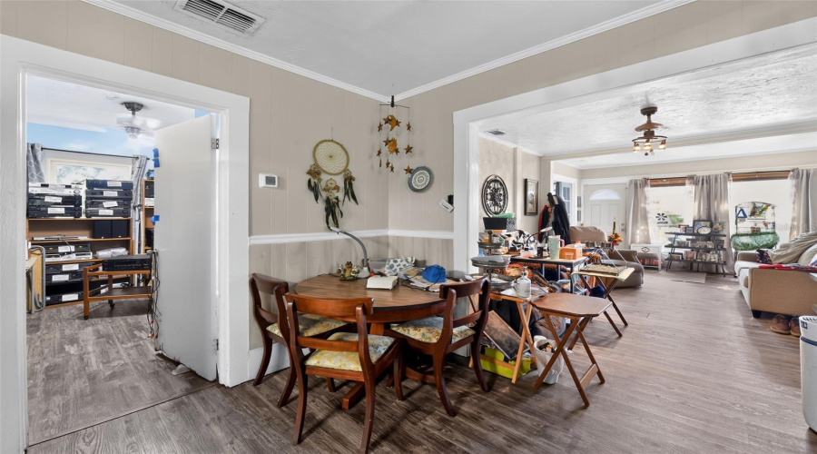 Bradenton, Florida 34205, 3 Bedroom Bedrooms, ,2 Bathroombathrooms,Residential,For Sale,35Th,0,Mfra4704153