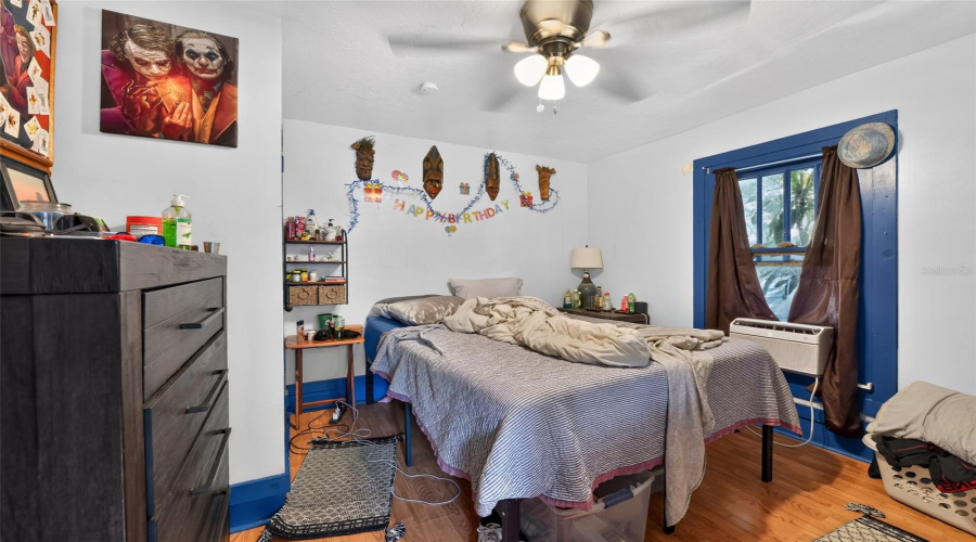 Bradenton, Florida 34205, 3 Bedroom Bedrooms, ,2 Bathroombathrooms,Residential,For Sale,35Th,0,Mfra4704153