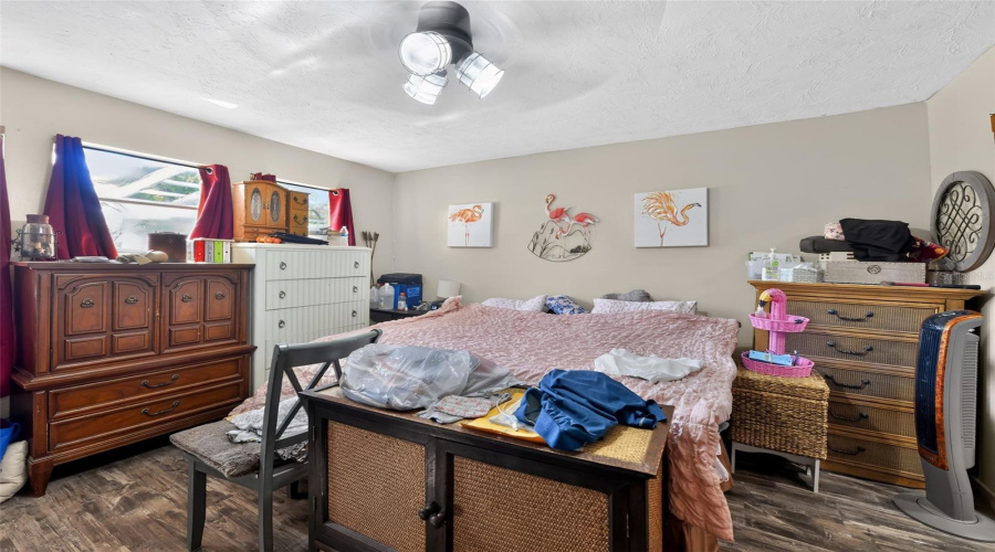 Bradenton, Florida 34205, 3 Bedroom Bedrooms, ,2 Bathroombathrooms,Residential,For Sale,35Th,0,Mfra4704153