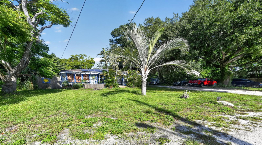 Bradenton, Florida 34205, 3 Bedroom Bedrooms, ,2 Bathroombathrooms,Residential,For Sale,35Th,0,Mfra4704153