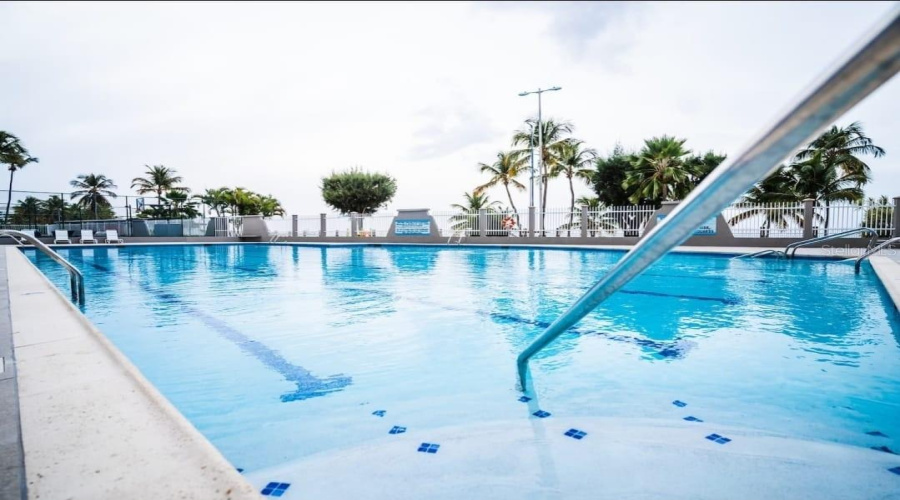 Carolina, Puerto Rico 00979, 1 Bedroom Bedrooms, ,1 Bathroombathrooms,Residential,For Sale,Isla Verde Ave.,0,Mfrpr9123716