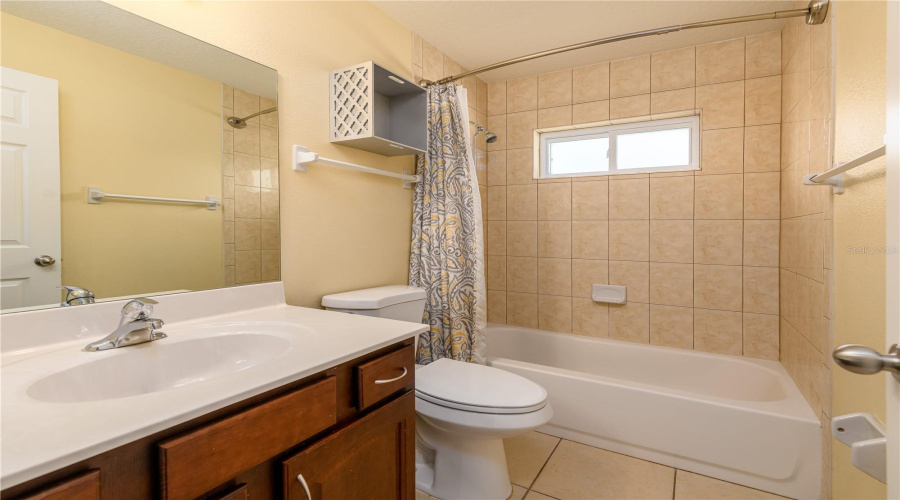 Dade City, Florida 33523, 3 Bedroom Bedrooms, ,2 Bathroombathrooms,Residential,For Sale,Highland Bluff,0,Mfrtb8542377