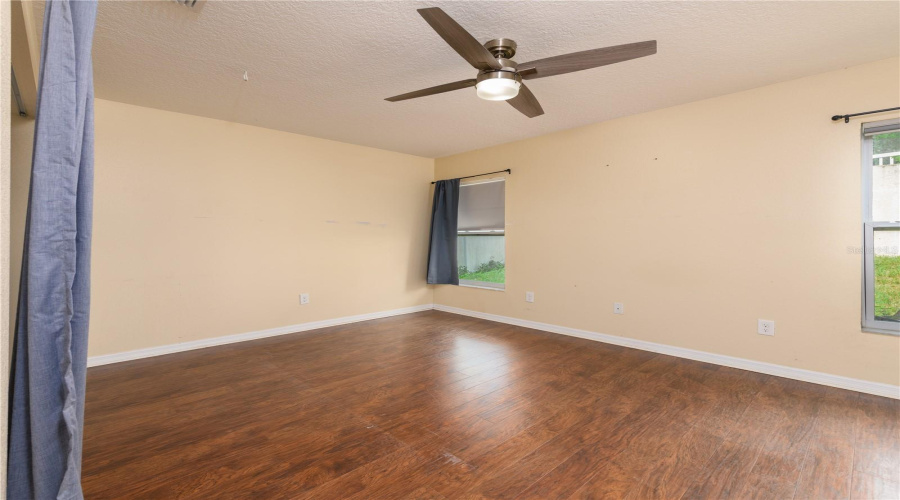 Dade City, Florida 33523, 3 Bedroom Bedrooms, ,2 Bathroombathrooms,Residential,For Sale,Highland Bluff,0,Mfrtb8542377