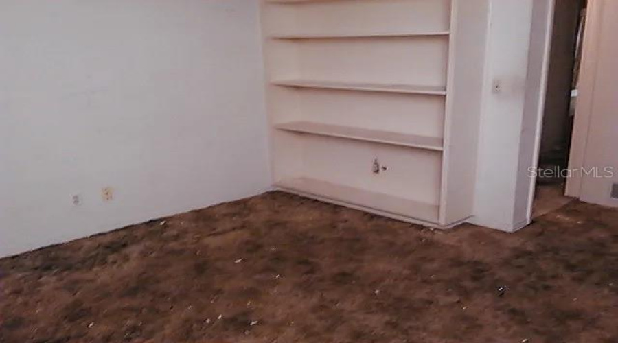 Tampa, Florida 33612, 3 Bedroom Bedrooms, ,2 Bathroombathrooms,Residential,For Sale,Mitchell,0,Mfrtb8542769