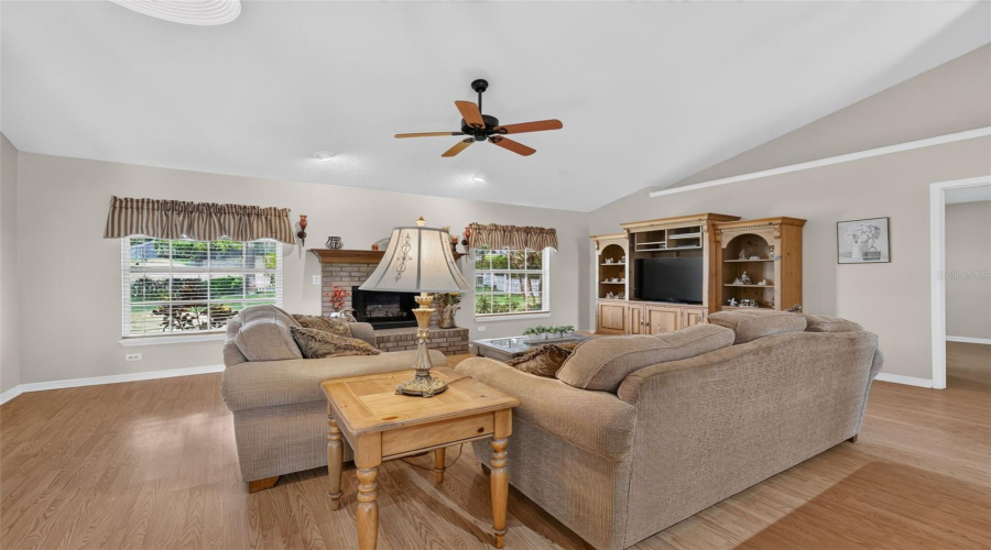 Eustis, Florida 32726, 3 Bedroom Bedrooms, ,2 Bathroombathrooms,Residential,For Sale,Indian,0,Mfrg5116981