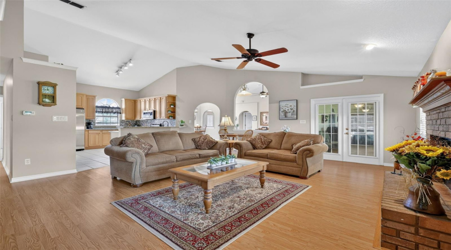 Eustis, Florida 32726, 3 Bedroom Bedrooms, ,2 Bathroombathrooms,Residential,For Sale,Indian,0,Mfrg5116981