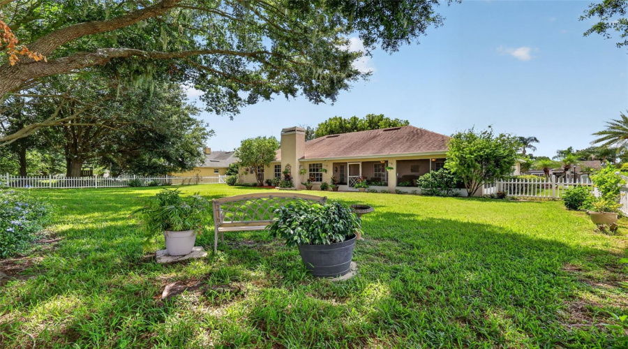 Eustis, Florida 32726, 3 Bedroom Bedrooms, ,2 Bathroombathrooms,Residential,For Sale,Indian,0,Mfrg5116981