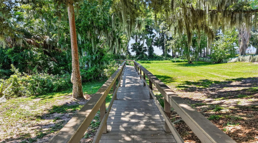 Eustis, Florida 32726, 3 Bedroom Bedrooms, ,2 Bathroombathrooms,Residential,For Sale,Indian,0,Mfrg5116981