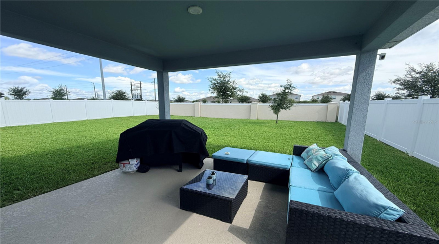 Haines City, Florida 33844, 4 Bedroom Bedrooms, ,2 Bathroombathrooms,Residential,For Sale,Lexington,0,Mfrs5156195