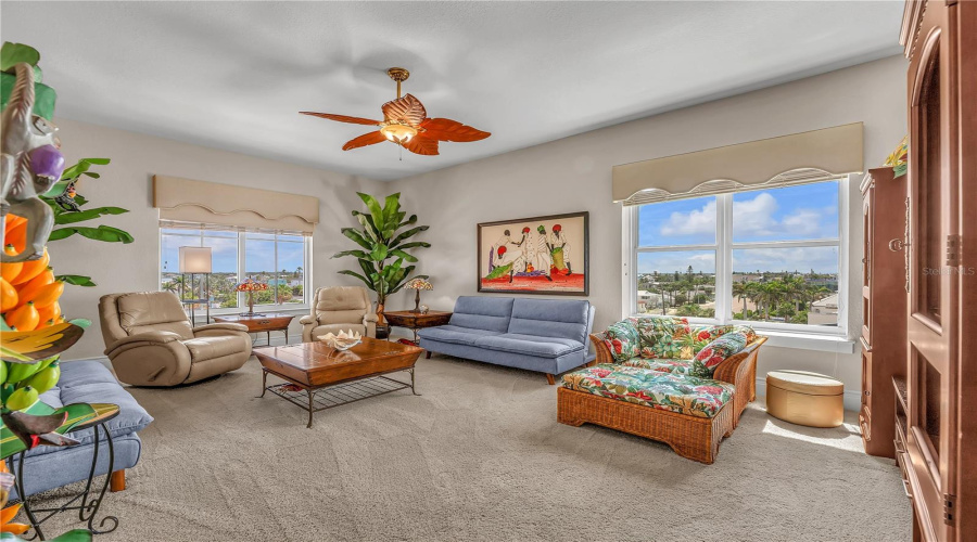 Redington Beach, Florida 33708, 3 Bedroom Bedrooms, ,4 Bathroombathrooms,Residential,For Sale,Gulf,0,Mfrtb8541798