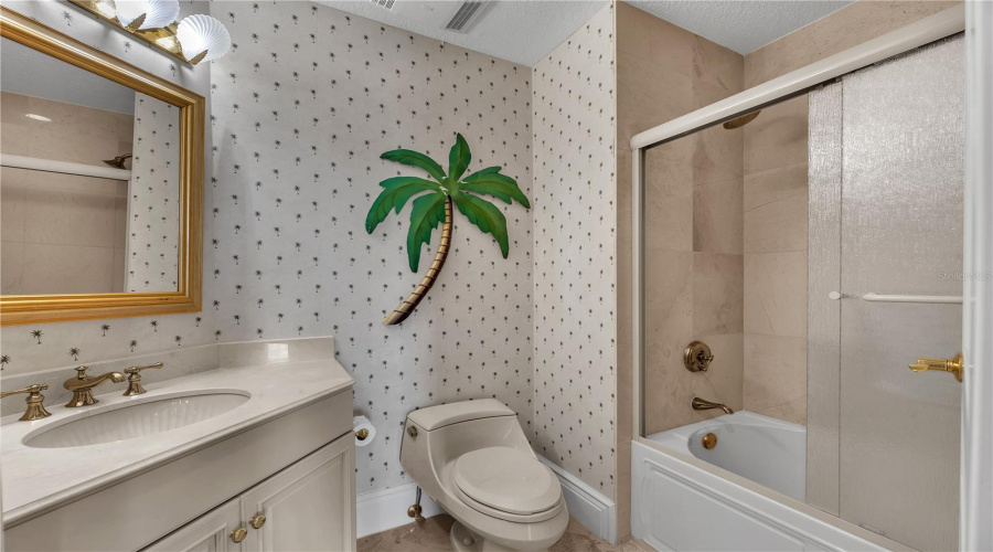 Redington Beach, Florida 33708, 3 Bedroom Bedrooms, ,4 Bathroombathrooms,Residential,For Sale,Gulf,0,Mfrtb8541798