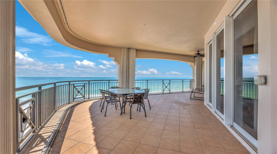 Redington Beach, Florida 33708, 3 Bedroom Bedrooms, ,4 Bathroombathrooms,Residential,For Sale,Gulf,0,Mfrtb8541798