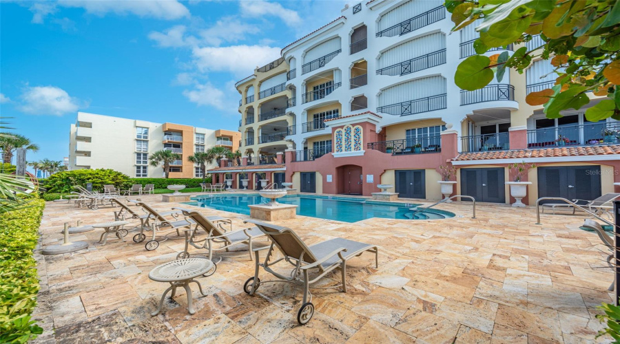 Redington Beach, Florida 33708, 3 Bedroom Bedrooms, ,4 Bathroombathrooms,Residential,For Sale,Gulf,0,Mfrtb8541798