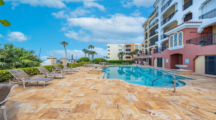 Redington Beach, Florida 33708, 3 Bedroom Bedrooms, ,4 Bathroombathrooms,Residential,For Sale,Gulf,0,Mfrtb8541798