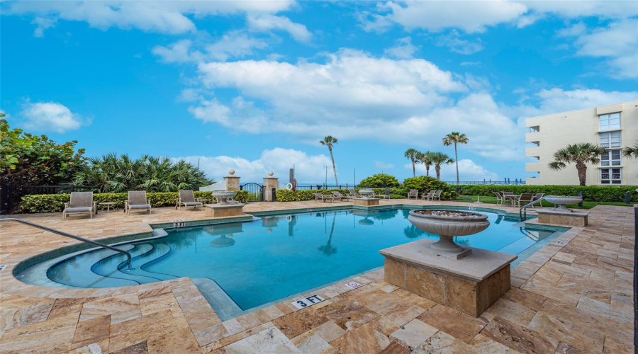 Redington Beach, Florida 33708, 3 Bedroom Bedrooms, ,4 Bathroombathrooms,Residential,For Sale,Gulf,0,Mfrtb8541798