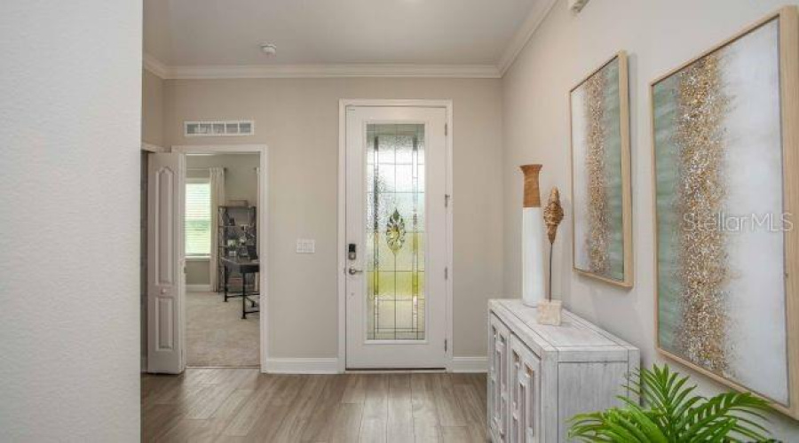Model Home - Actual Features May Vary.