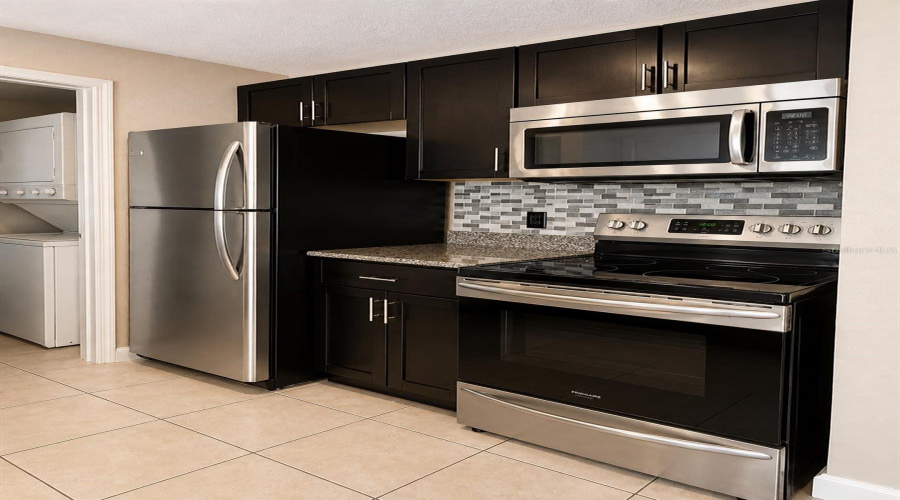 Orlando, Florida 32835, 2 Bedroom Bedrooms, ,2 Bathroombathrooms,Residential,For Sale,Westgate,0,Mfro6436529