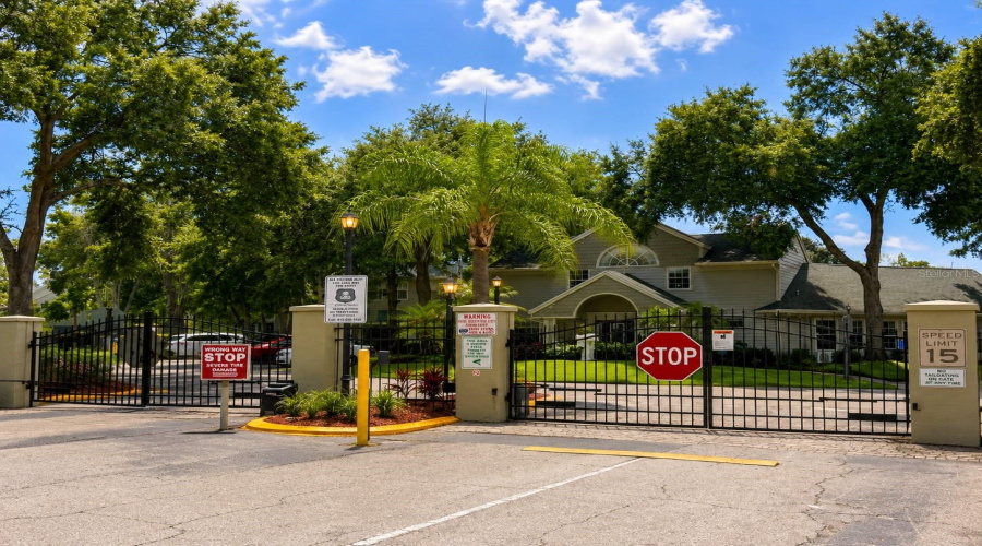 Orlando, Florida 32835, 2 Bedroom Bedrooms, ,2 Bathroombathrooms,Residential,For Sale,Westgate,0,Mfro6436529