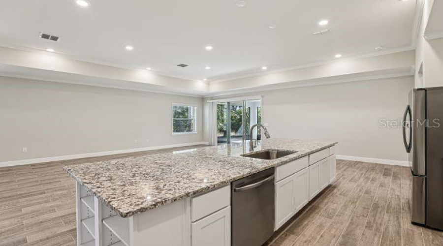 Model Home - Actual Features May Vary.