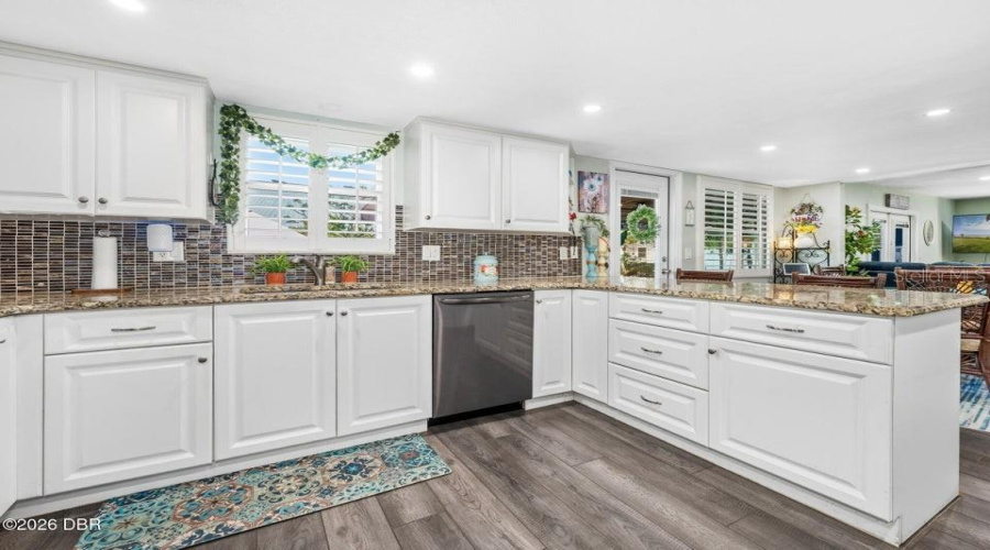 Ormond Beach, Florida 32174, 5 Bedroom Bedrooms, ,2 Bathroombathrooms,Residential,For Sale,Andrews,0,Mfrfc320998