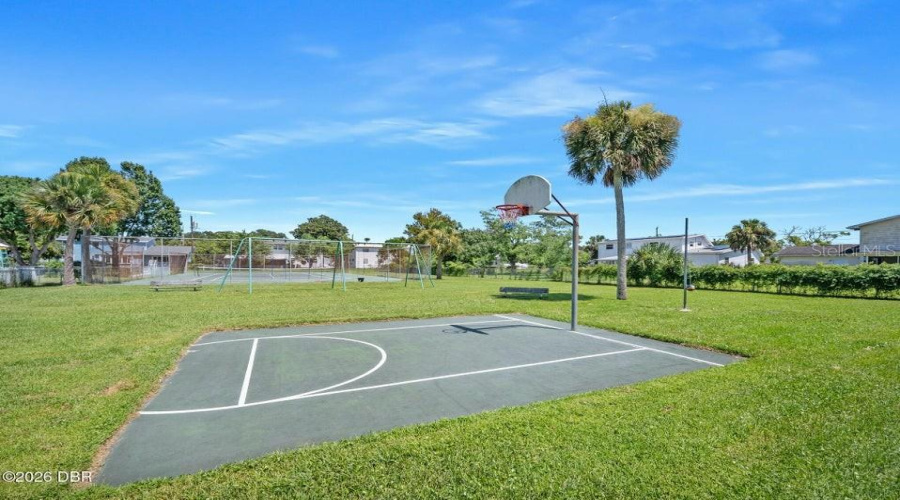 Ormond Beach, Florida 32174, 5 Bedroom Bedrooms, ,2 Bathroombathrooms,Residential,For Sale,Andrews,0,Mfrfc320998
