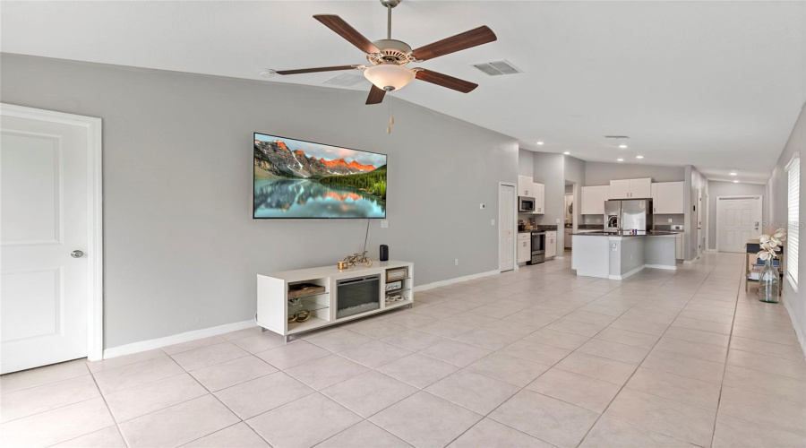 Ruskin, Florida 33570, 3 Bedroom Bedrooms, ,2 Bathroombathrooms,Residential,For Sale,Fred Ives,0,Mfra4704044