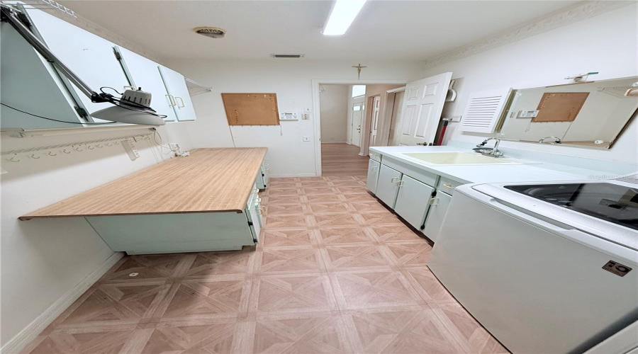 Hudson, Florida 34667, 3 Bedroom Bedrooms, ,2 Bathroombathrooms,Residential,For Sale,Tennyson,0,Mfrtb8541662
