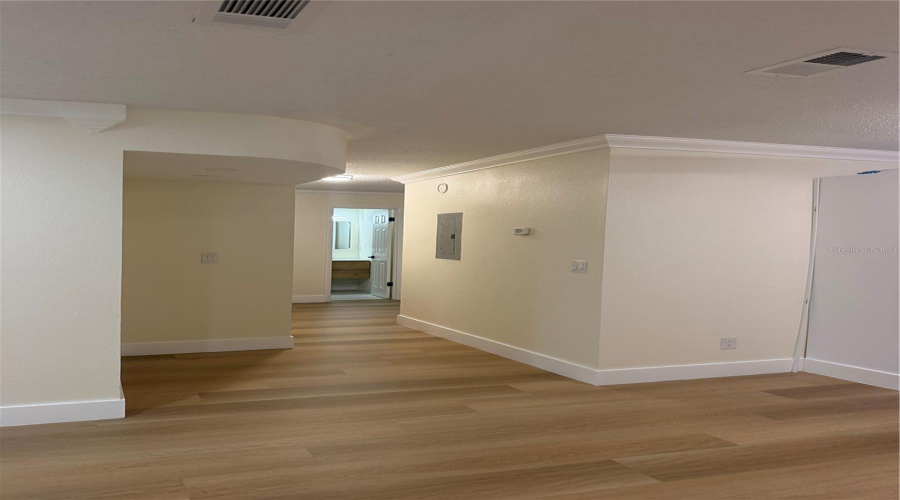 Tampa, Florida 33614, 4 Bedroom Bedrooms, ,2 Bathroombathrooms,Residential,For Sale,Manhattan,0,Mfrtb8542111
