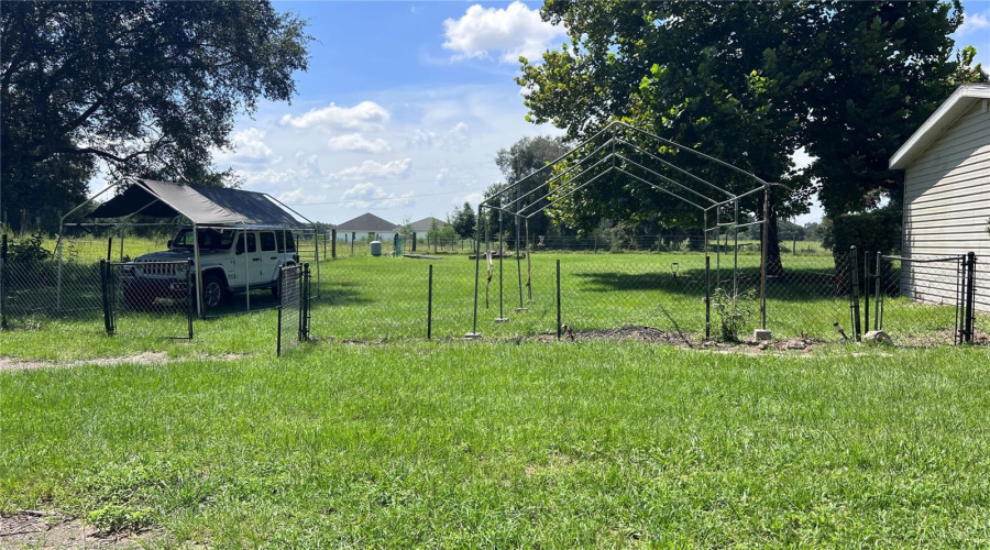 Oxford, Florida 34484, 3 Bedroom Bedrooms, ,2 Bathroombathrooms,Residential,For Sale,Hwy 466,0,Mfrg5116609