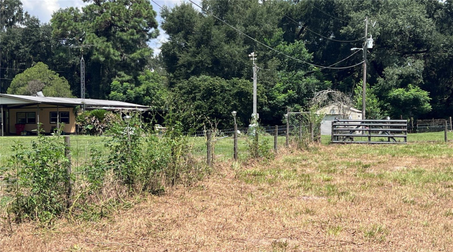 Oxford, Florida 34484, 3 Bedroom Bedrooms, ,2 Bathroombathrooms,Residential,For Sale,Hwy 466,0,Mfrg5116609