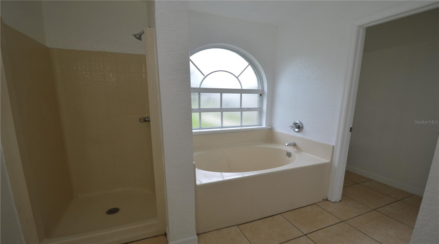 Poinciana, Florida 34759, 3 Bedroom Bedrooms, ,2 Bathroombathrooms,Residential,For Sale,Caribou,0,Mfrs5154875