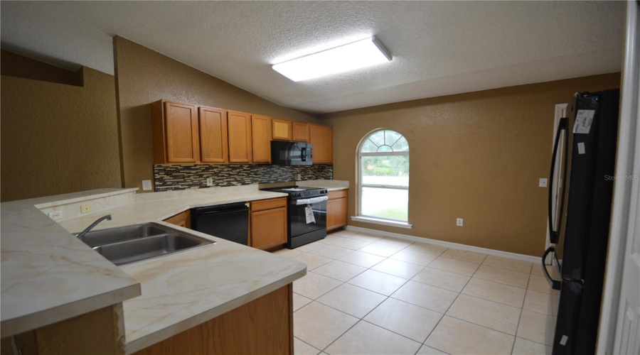 Poinciana, Florida 34759, 3 Bedroom Bedrooms, ,2 Bathroombathrooms,Residential,For Sale,Caribou,0,Mfrs5154875