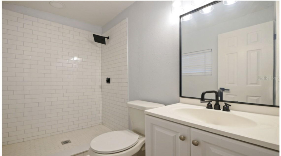 Orlando, Florida 32805, 3 Bedroom Bedrooms, ,2 Bathroombathrooms,Residential,For Sale,Garden,0,Mfra4704157
