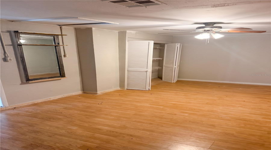 Bedroom 3 Closet