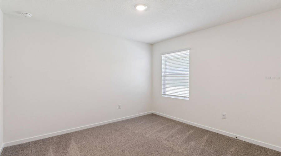 Ocoee, Florida 34761, 3 Bedroom Bedrooms, ,2 Bathroombathrooms,Residential,For Sale,Spineywood,0,Mfro6432227