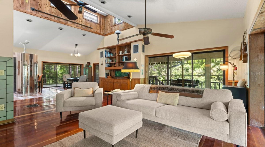 Ormond Beach, Florida 32174, 5 Bedroom Bedrooms, ,5 Bathroombathrooms,Residential,For Sale,Pine Bluff,0,Mfrv4950922