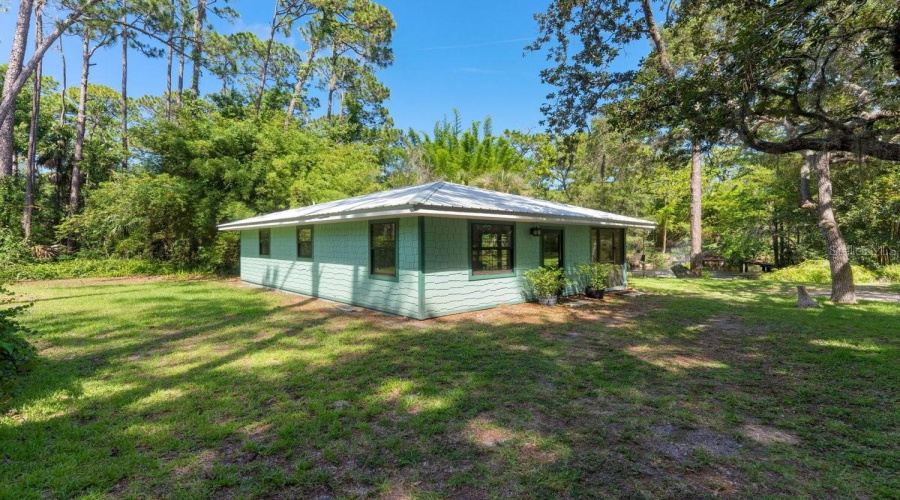 Ormond Beach, Florida 32174, 5 Bedroom Bedrooms, ,5 Bathroombathrooms,Residential,For Sale,Pine Bluff,0,Mfrv4950922
