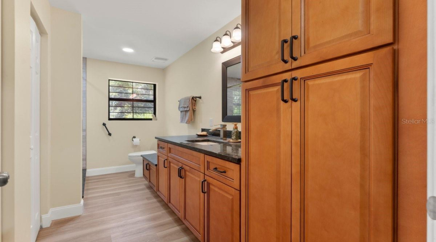 Ormond Beach, Florida 32174, 5 Bedroom Bedrooms, ,5 Bathroombathrooms,Residential,For Sale,Pine Bluff,0,Mfrv4950922