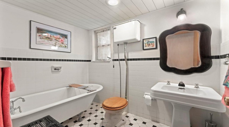 Ormond Beach, Florida 32174, 5 Bedroom Bedrooms, ,5 Bathroombathrooms,Residential,For Sale,Pine Bluff,0,Mfrv4950922