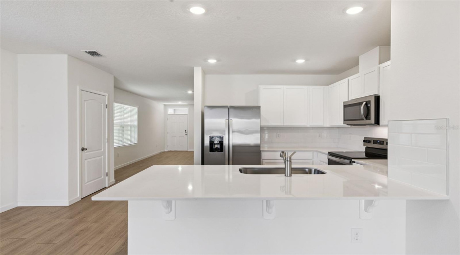 Ocoee, Florida 34761, 3 Bedroom Bedrooms, ,2 Bathroombathrooms,Residential,For Sale,Spineywood,0,Mfro6432236